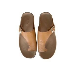 Strive Womens Tan Leather Comfortable and Arch Java Flat Sandal Size8.5